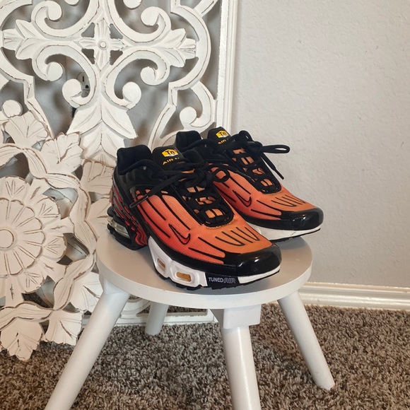 Nike Air Max Plus III "Black/Pimento/Ceramic-Resin" YOUTH Shoe size 4.5 ✨ - Picture 5 of 16